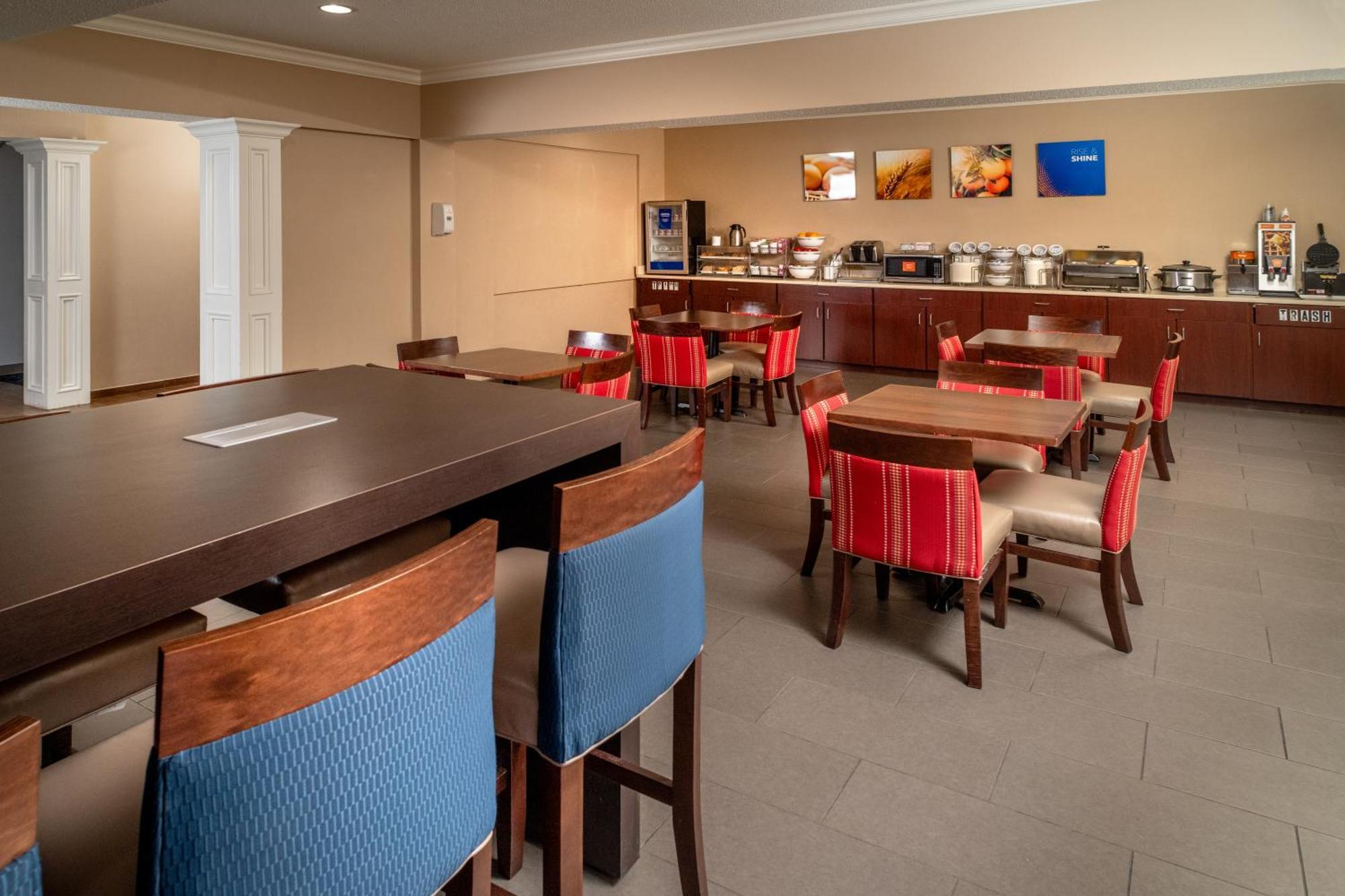 Comfort Suites Prestonsburg West Εξωτερικό φωτογραφία